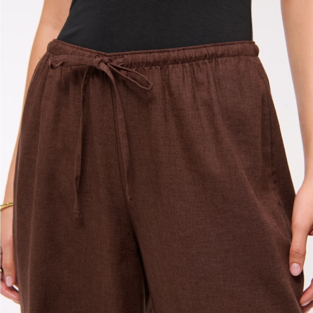 Abercrombie & Fitch Linen-Blend Pull-On Pant - Picture 8 of 9